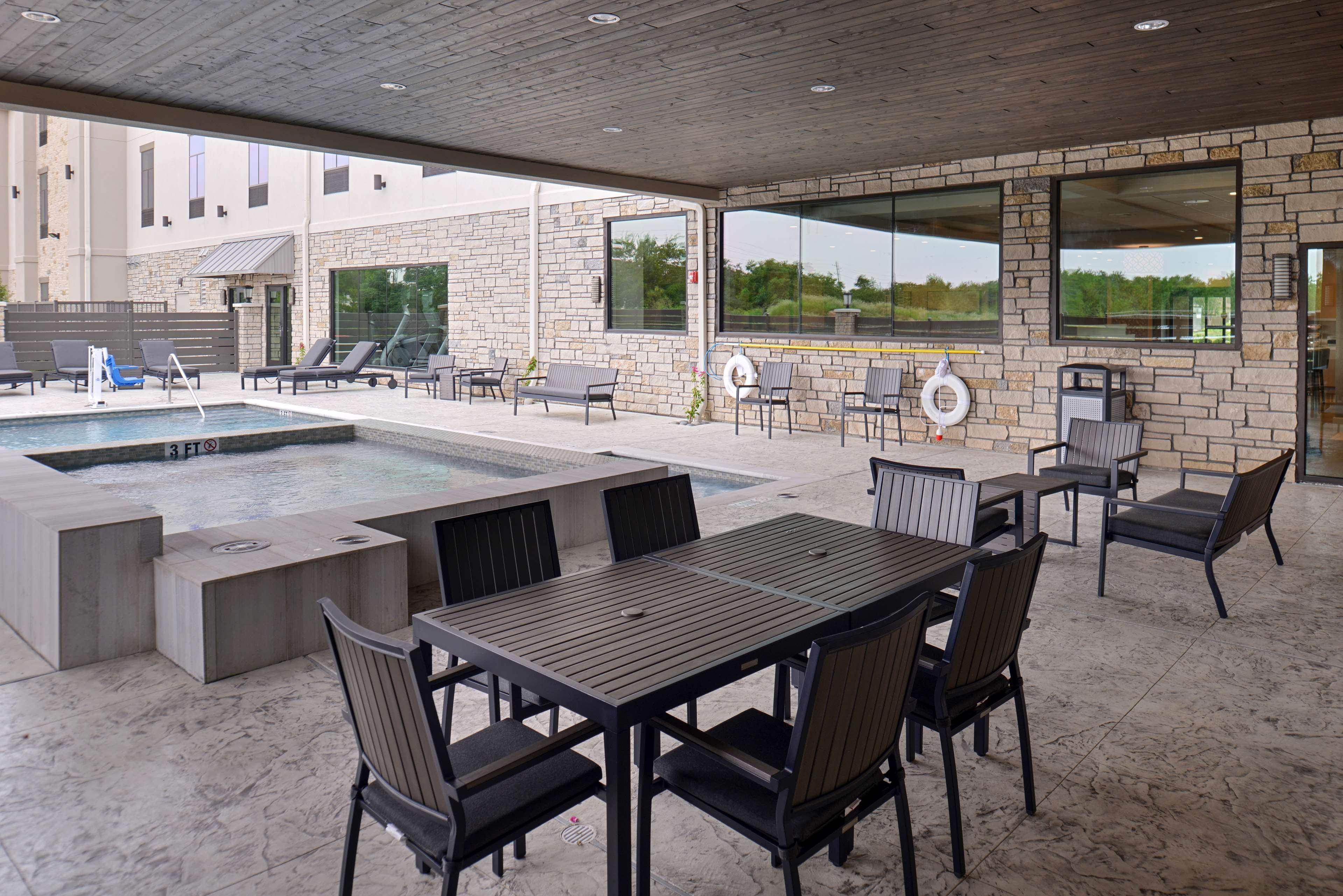 Wyndham Garden Katy Hotel Exterior photo